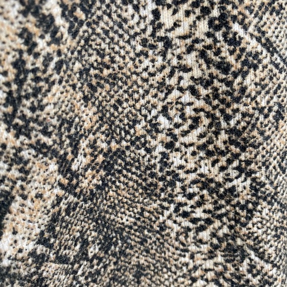 Cropped snake print sweater - Picture 4 of 5